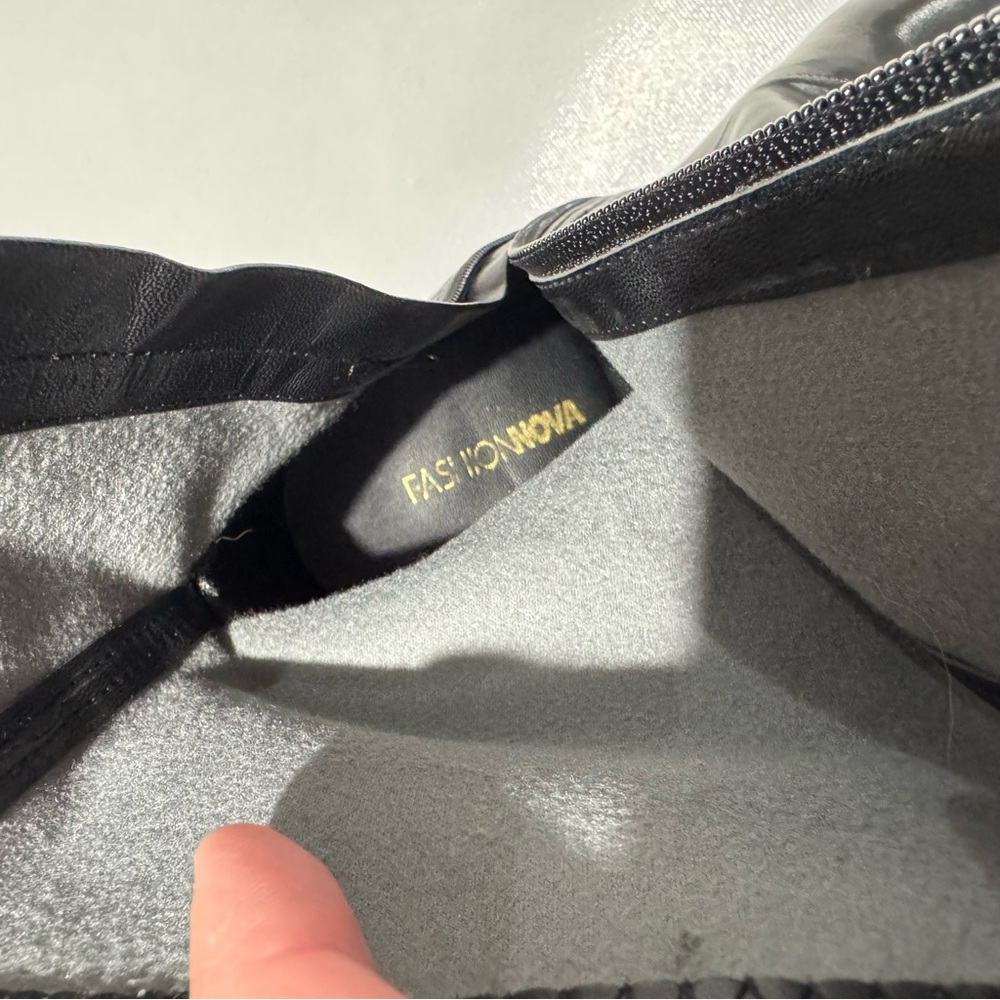 Women's Black Platform Ankle Boots - High Heel Fashion - Picture 8 of 8